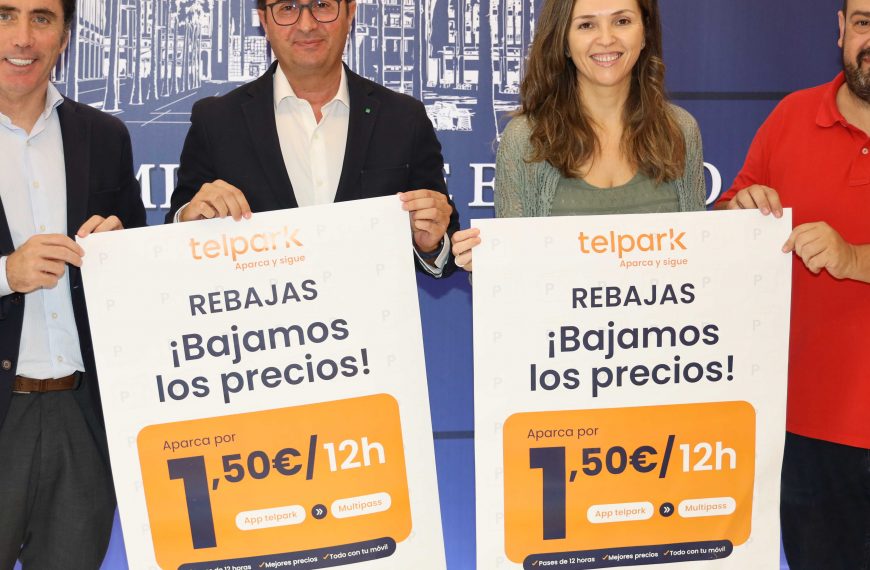 El Ayuntamiento facilita el aparcamiento en el centro por 1,5 euros durante 12 horas para dinamizar el comercio local