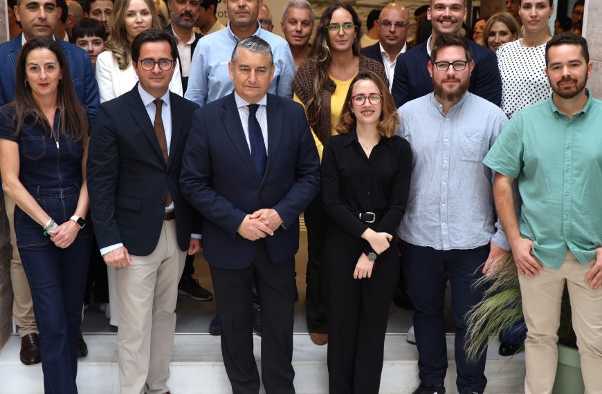 La Junta abre un centro de emprendimiento digital centrado en la agricultura tecnológica en El Ejido