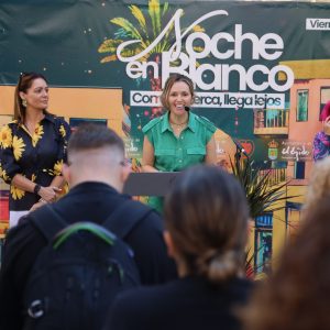 La ‘XI Noche en Blanco’ convertirá a El Ejido en un escenario mágico con más de 170 actividades que transformarán las calles, plazas y rincones animando a ‘comprar cerca para llegar lejos’