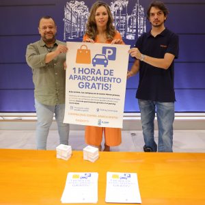 El Ayuntamiento lanza una campaña junto a Empark para impulsar el comercio local y hacer más sencillo el aparcamiento en el centro