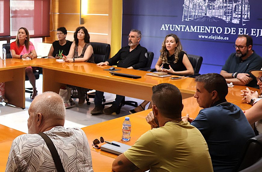 El Plan Estratégico del comercio local comienza su hoja de ruta con las aportaciones de los agentes implicados para fortalecer el sector
