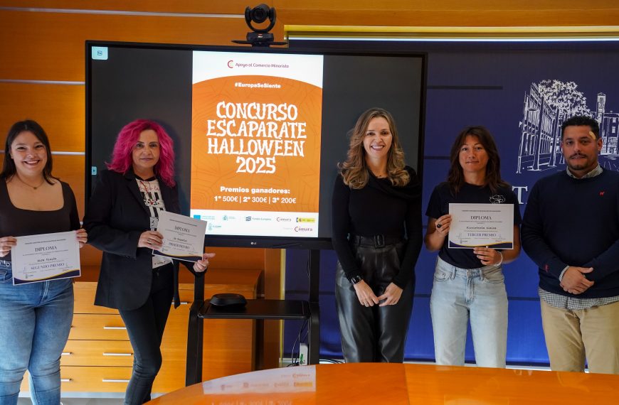 Ke Coquetos, Abra Visión y Floristería Alalba ganan el I Concurso de Escaparates de Halloween