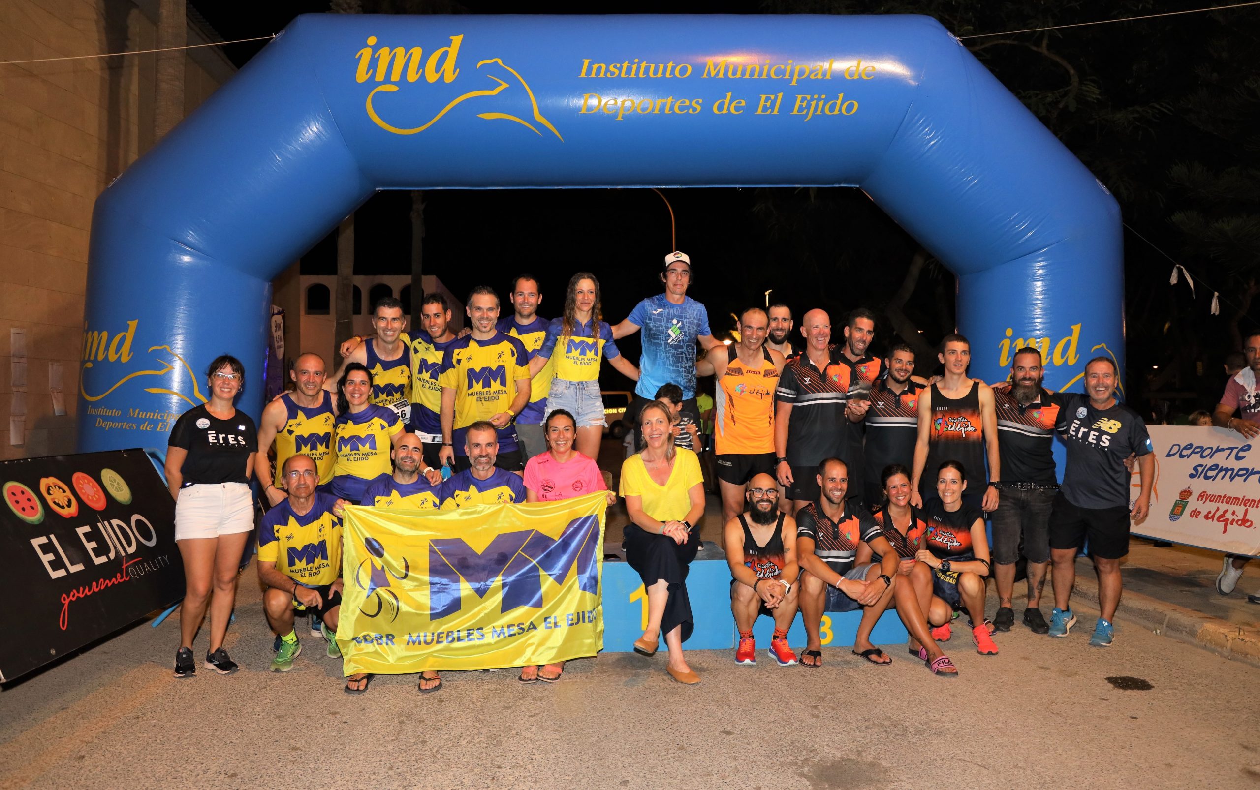 400 runners recorren Balerma en la IX edición de la Carrera Nocturna
