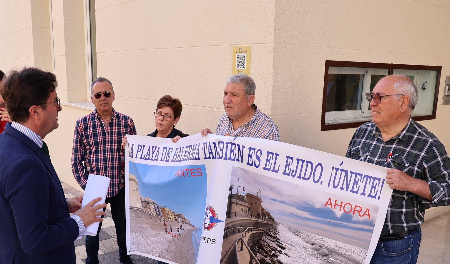 El Ayuntamiento muestra su apoyo a la concentración del próximo 10 de mayo frente a Costas por la playa de Balerma