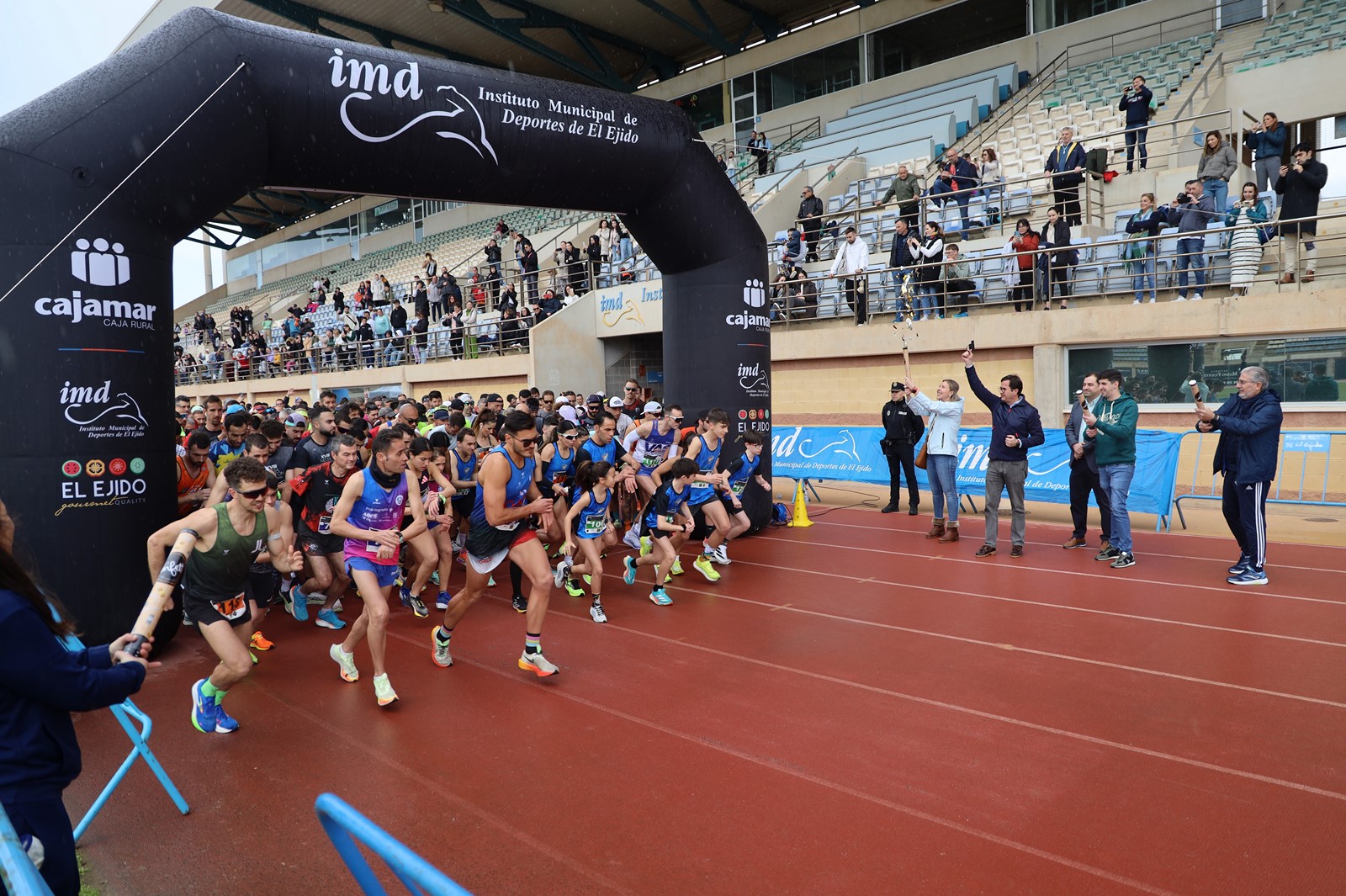 María Martín y Abdelhakim Elissaoi ganan la XVIII Media Maratón ‘Ciudad de las Hortalizas’