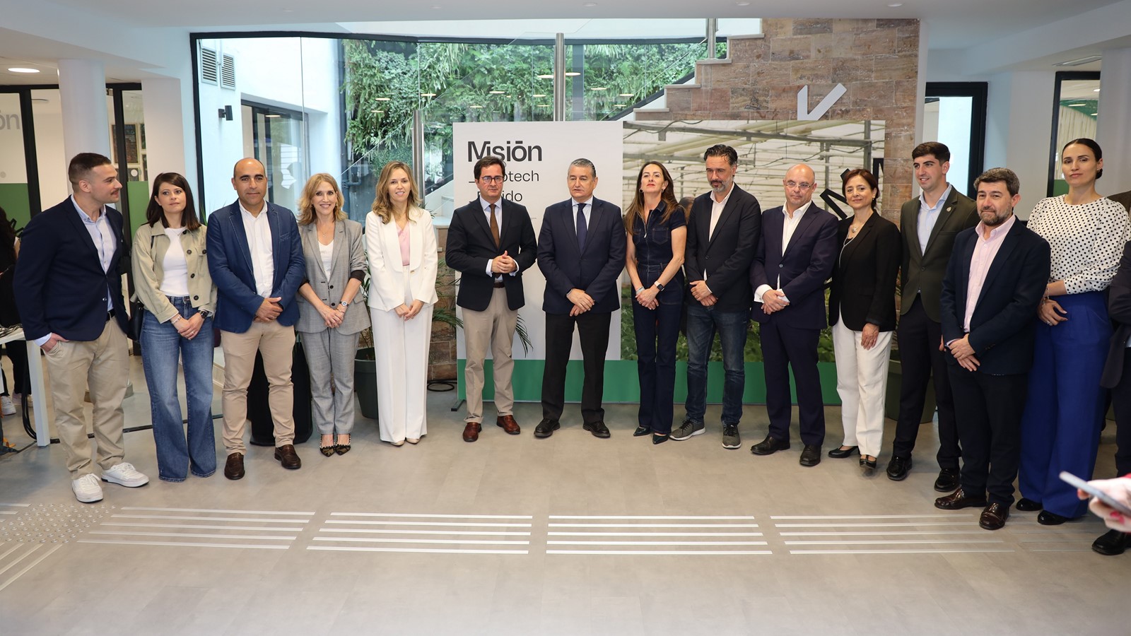 La Junta abre un centro de emprendimiento digital centrado en la agricultura tecnológica en El Ejido