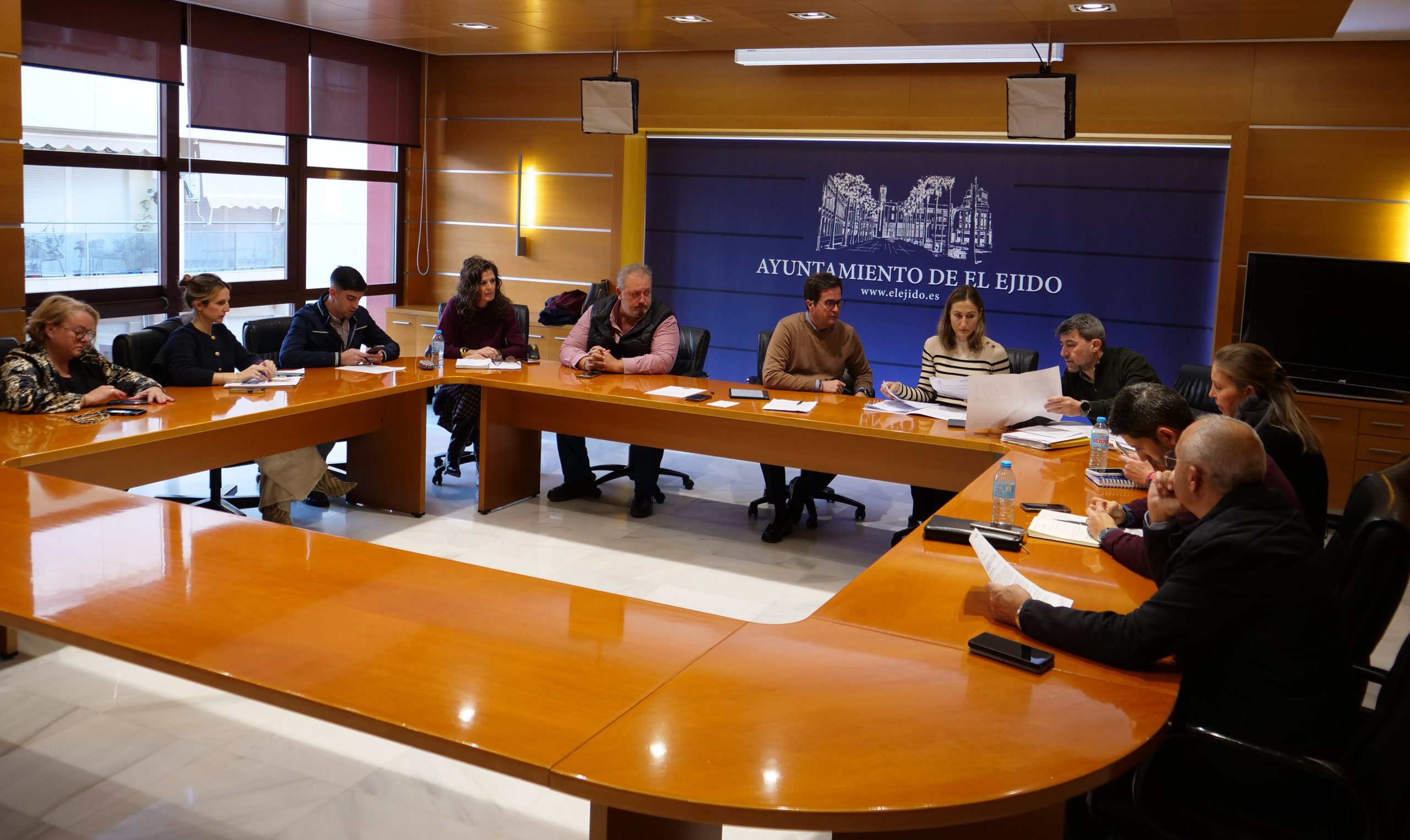 El Ejido impulsa una inversión de casi 800.000 euros para refuerzo de la seguridad ciudadana y reparar daños de la DANA, además de mejora y mantenimiento de caminos