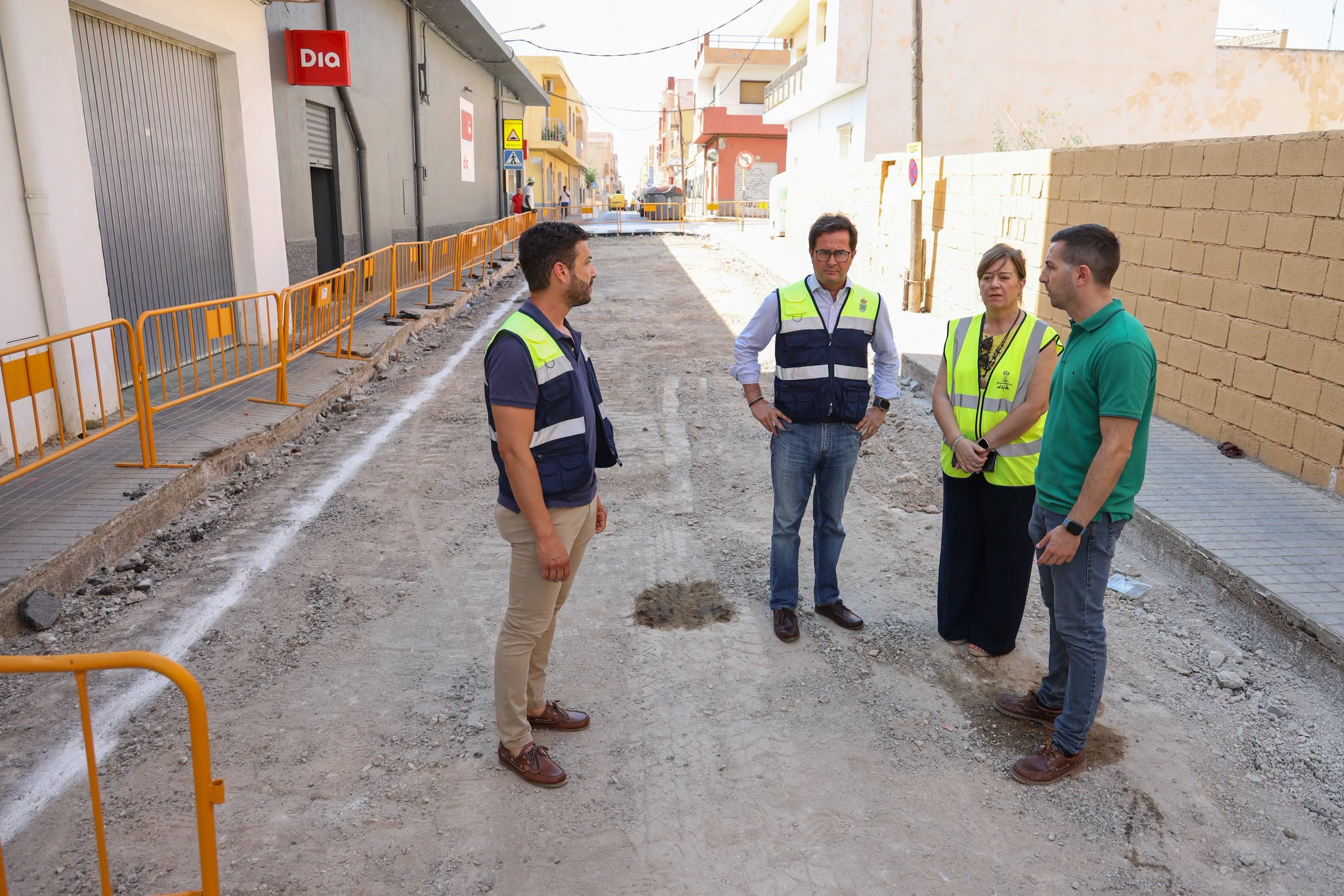 El Ayuntamiento avanza con las obras para mejorar calles y viales de El Ejido con una inversión de más de 4 millones de euros