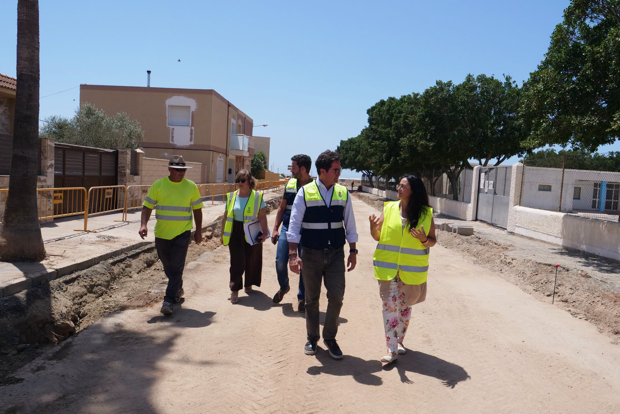 El Ayuntamiento lleva a cabo los trabajos de regeneración integral de calles en San Agustín con una inversión de 975.000 euros.