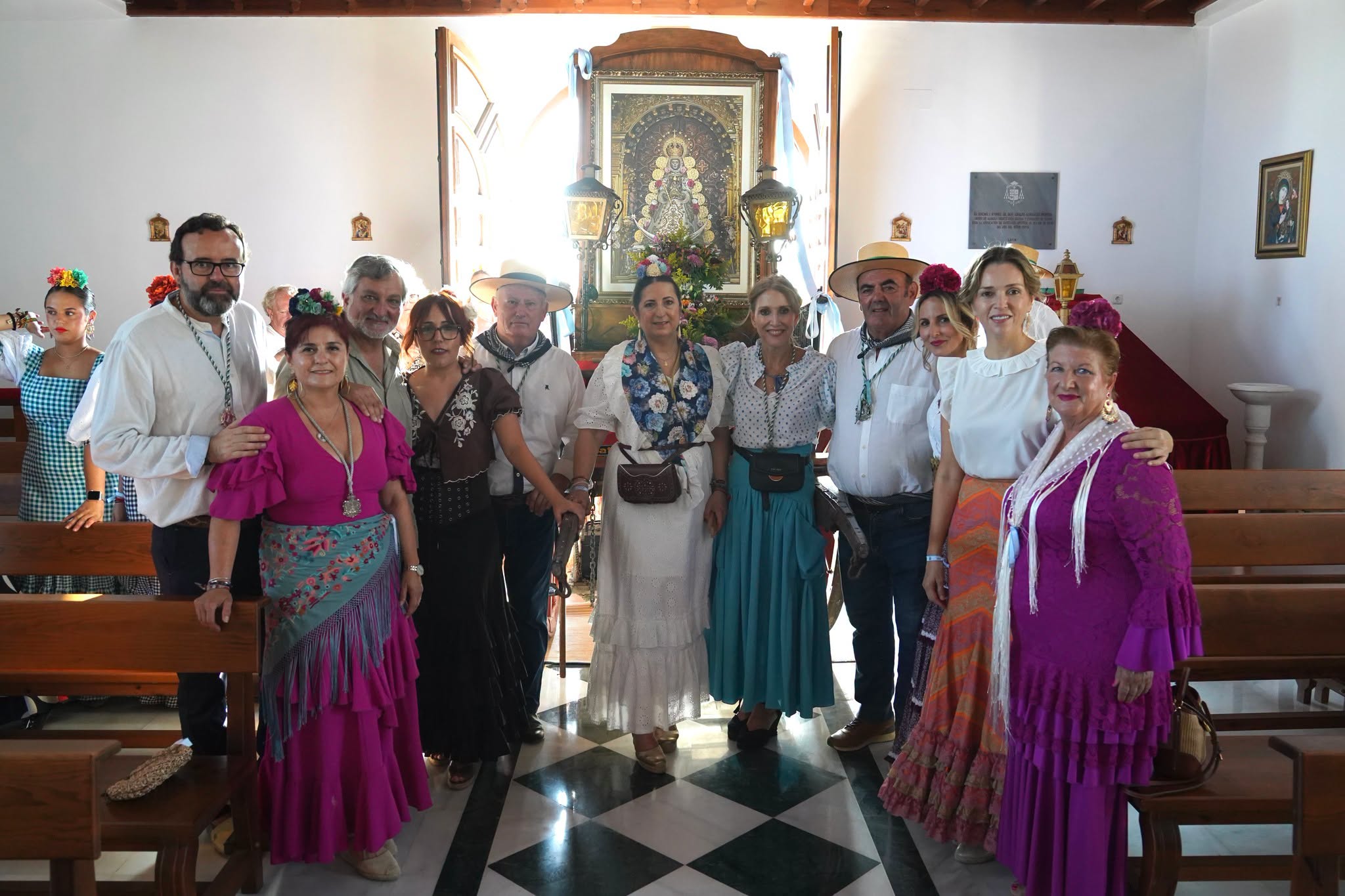 El Ejido honra a la Blanca Paloma con la XI Romería-Convivencia de Guardias Viejas a Almerimar