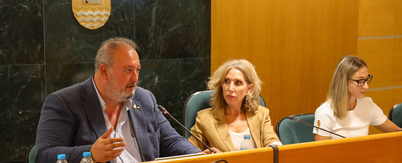 El Ayuntamiento de El Ejido reduce hasta un 48% las tasas por ocupación de terrazas